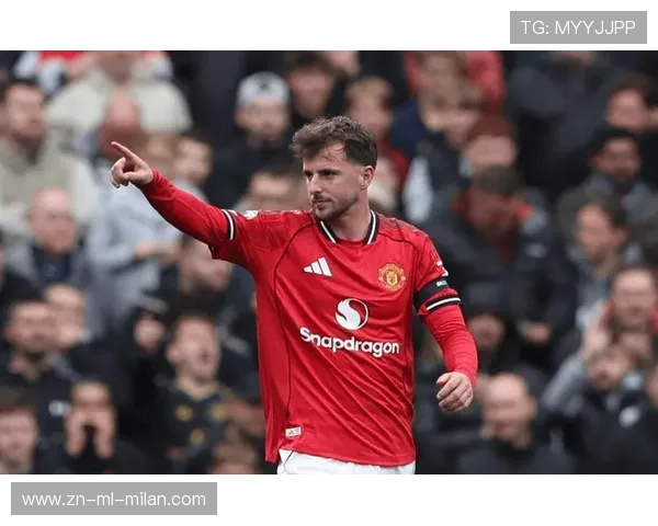 曼联边路搭档达洛特与芒特，攻守平衡展现新战力